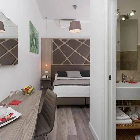 Suite Deal 4* Rome