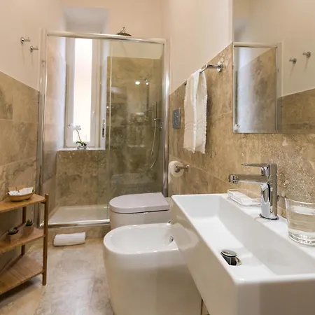 Suite Deal 4*